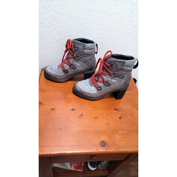 Sorel Block Heeled Pump Waterproof Boots Gray & Red Wool Leather Lace up ankle S - Picture 5 of 14
